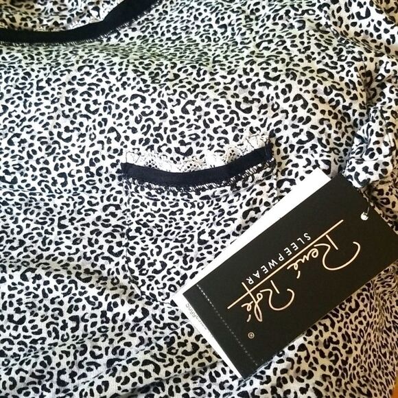 Rene Rofe Animal Print Night Shirt - Picture 5 of 6